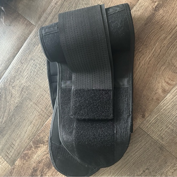 Waist Trainer with Velcro straps - Picture 7 of 7